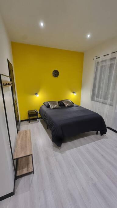 L'Elegance 001 Apartment Cambrai Exterior photo