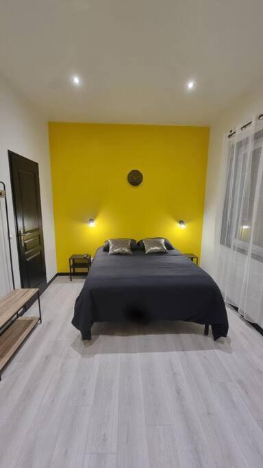 L'Elegance 001 Apartment Cambrai Exterior photo